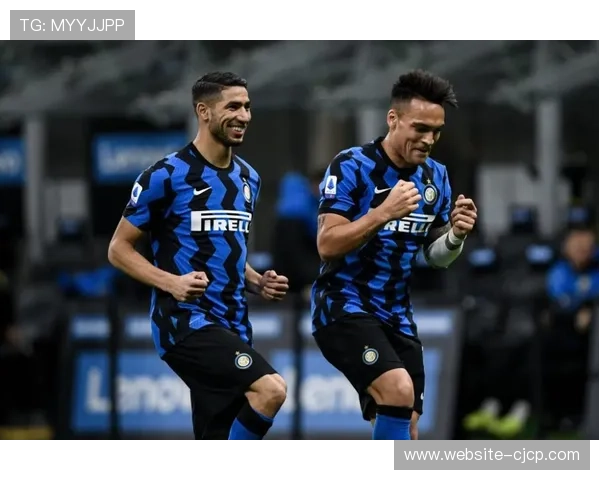 阿什拉夫蹬踏染红,终结巴黎球员连续60场法甲无红牌纪录 阿什拉夫蹬踏染红,终结巴黎球员连续60场法甲无红牌纪录