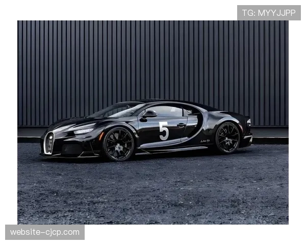 致敬传奇：猛龙主场播放视频致敬前冠军成员弗雷德·范弗利特